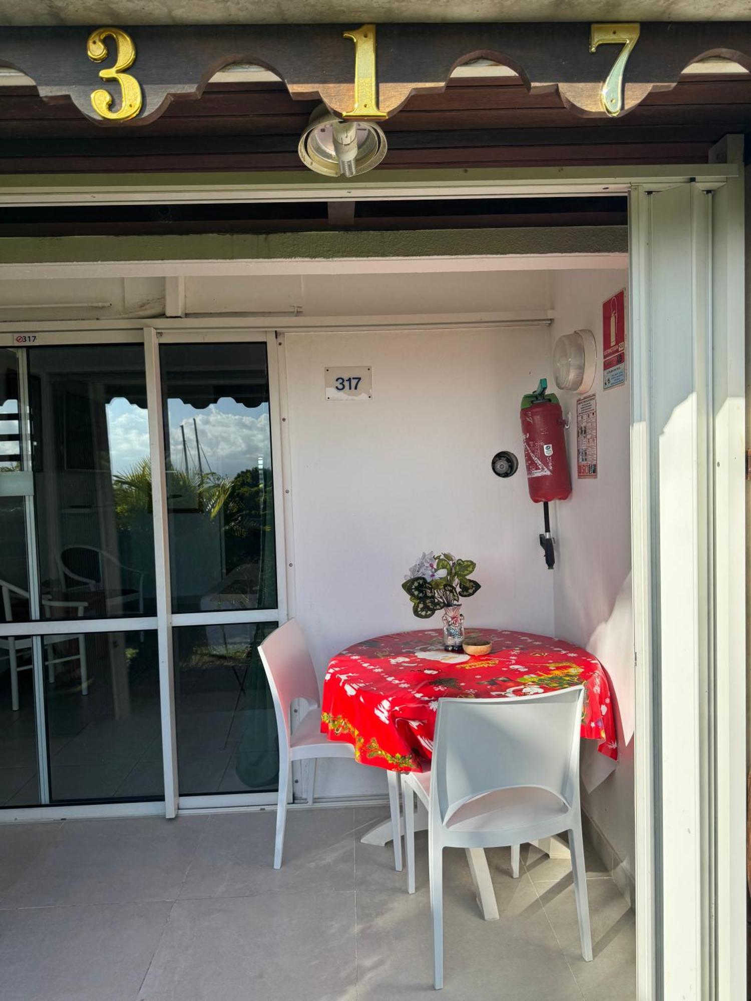 Appartement A La Marina Residence Hotel Village Soleil Le Gosier 哥西尔 外观 照片